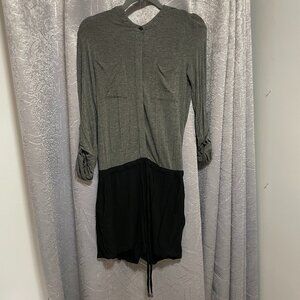 SPLENDID Shorts Romper w 3/4 Sleeves - Best for Travel - Size S (Read Descript.)